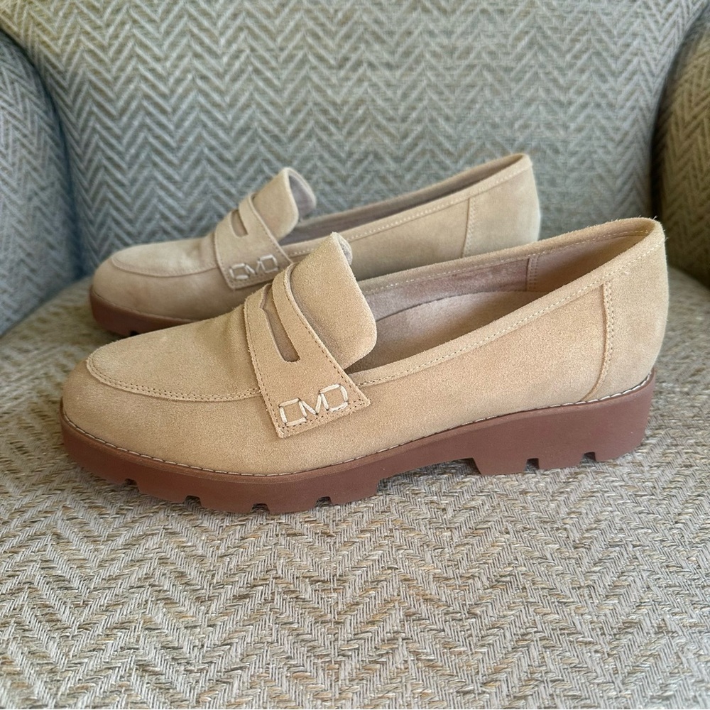 Vionic Cheryl II Lug Penny Loafer, Sand Suede - Picture 2 of 8